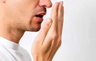 خداحافظی با بوی بوی بد دهان؛ این خوراکی‌ها راه نجاتند