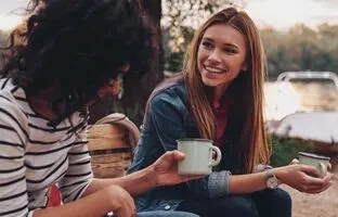 9 راز زنان ساکت در دنیای مجازی