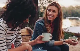 9 راز زنان ساکت در دنیای مجازی