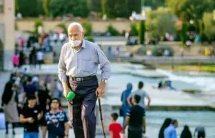 همه چیز درباره قانون افزایش سن بازنشستگی 