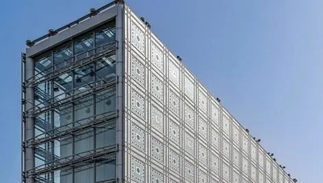 سازه مؤسسه جهان عرب؛ شاهکاری از ژان نوول در قلب پاریس  + عکس