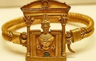 اثر مرموز موزه باستان شناسی ملی آتن؛ درخشش تمدن ها در یک دستبند