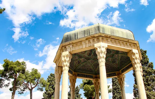  فال حافظ امروز شنبه 28 تیر ماه 1404 