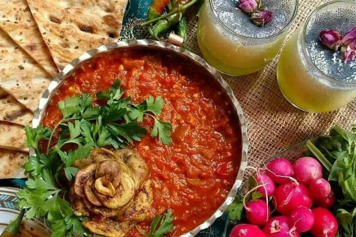 طرز تهیه خوراک خاویار بادمجان مجلسی با کمترین روغن