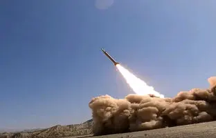 رونمایی از موشک بالستیک «قاسم بصیر»؛ جدیدترین دستاورد دفاعی ایران + ویدئو