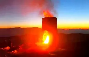 
یک بلاگر قلعه ۱۵۰۰ ساله گیلان را آتش زد!
