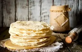 نان را در یخچال بگذاریم یا فریزر؟ پاسخ علمی به یک سؤال همیشگی