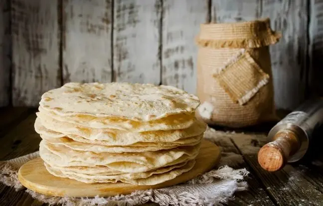 نان را در یخچال بگذاریم یا فریزر؟ پاسخ علمی به یک سؤال همیشگی
