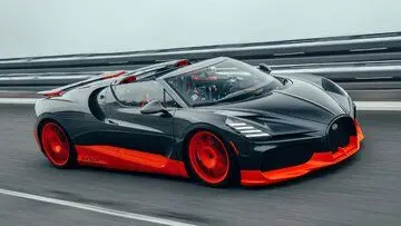 بدون سقف، با سرعت ۴۵۴ کیلومتر! / رکوردی که صنعت خودرو را یک پله بالا برد + عکس