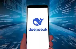 اپ DeepSeek در آیفون داده‌های کاربران را بدون رمزنگاری به سرورهای خود ارسال می‌کند