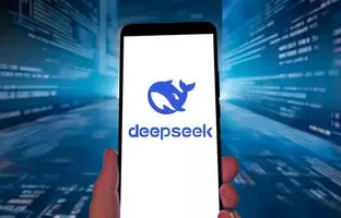 اپ DeepSeek در آیفون داده‌های کاربران را بدون رمزنگاری به سرورهای خود ارسال می‌کند