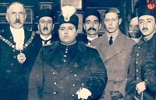 عکس دیده‌نشدۀ خواهر و برادر احمدشاه قاجار