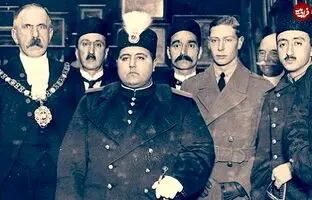 عکس دیده‌نشدۀ خواهر و برادر احمدشاه قاجار