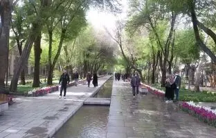 تصویری کمیاب از چهارباغ اصفهان در 134 سال قبل