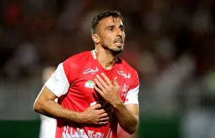 کریم باقری اولین خروجی پرسپولیس را اعلام کرد