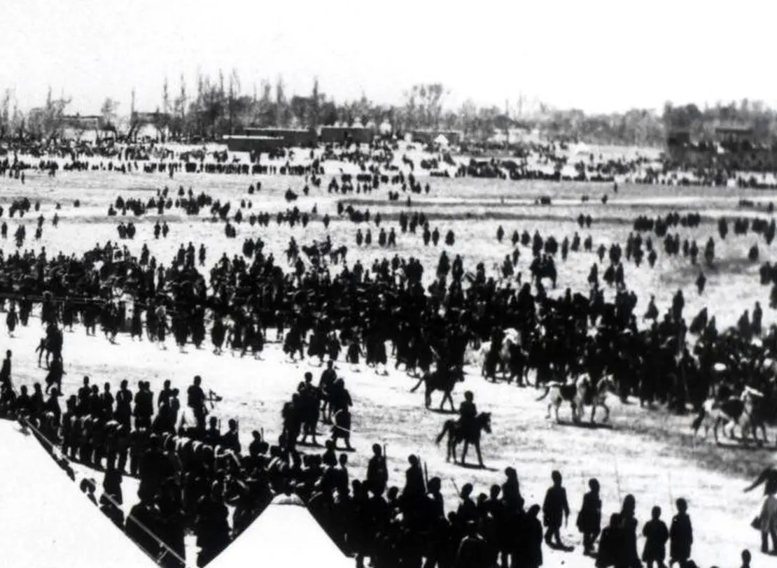 سفر به ایران قدیم؛ منظرۀ باشکوه «اسب‌دوانی» در زمان مظفرالدین شاه 