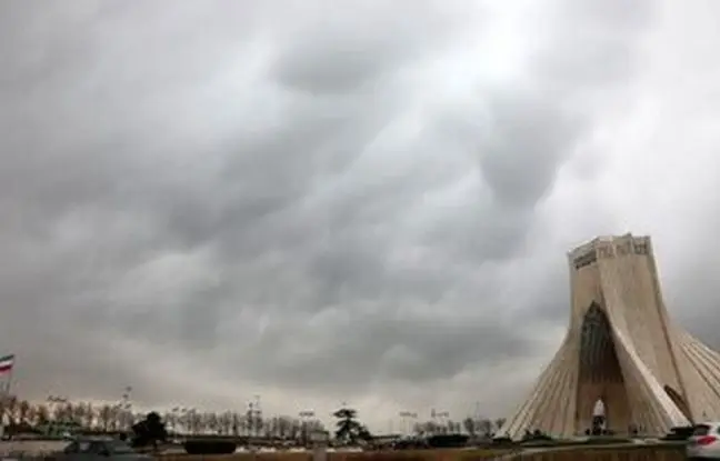 
ماجرای ابرهای ناشناس در آسمان ایران چیست؟ 