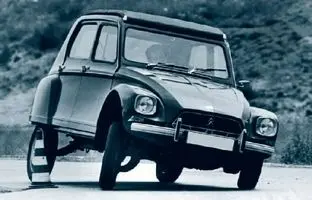 مدل اولیه ژیان با یک‌چراغ جلو و استارت هندلی + تصویر