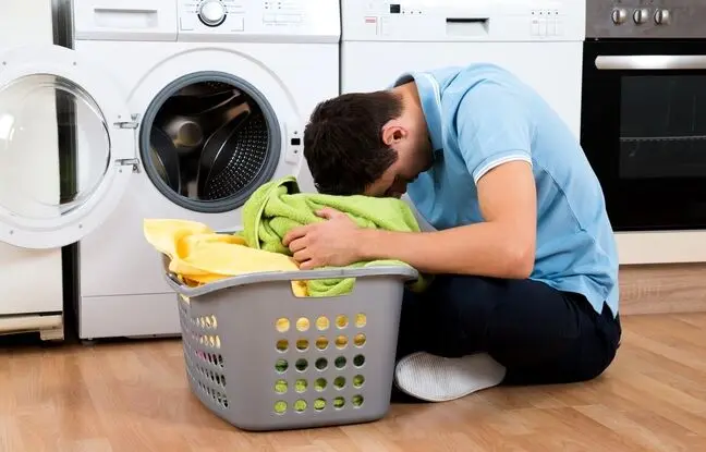 5 علت تمیز نشستن لباس توسط ماشین لباسشویی /  راه های رفع آن