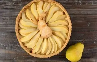 طرز تهیه تارت گلابی به روش قنادهای فرانسوی