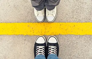 راهنمای مفاهیم روانشناسی؛ مرزگذاری چیست؟ مهارتی برای حفظ سلامت روان و احترام متقابل