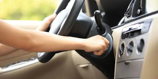 علت استارت نخوردن ماشین در شرایط مختلف + روش حل مشکل 