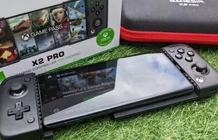کنترلر بازی GameSir X2 Pro گوشی اندرویدی شما را به کنسول بازی دستی تبدیل می کند