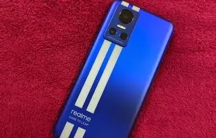 سری ریلمی GT Neo 5 با پشتیبانی از شارژ سریع ۲۴۰ واتی ارائه می شود