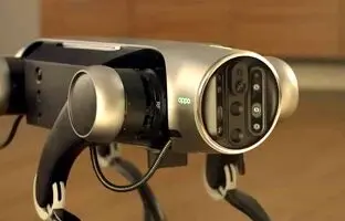 (ویدئو) اوپو QRIC؛ یک سگ رباتیک برای مراقبت از کودک و منزل
