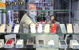 توقف خرید و فروش موبایل در بازار شیراز