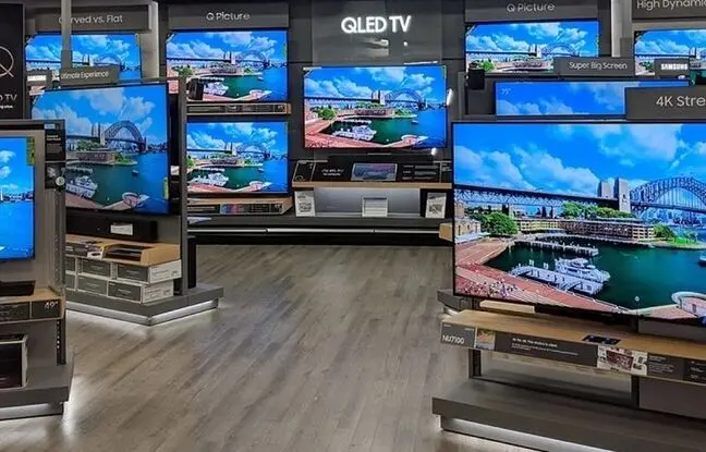 بهترین انتخاب برای خرید تلویزیون QLED