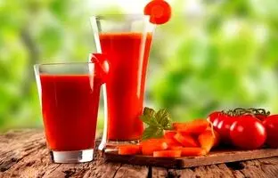 فواید شگفت انگیز آب گوجه فرنگی