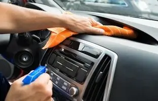 راهنمای خرید بهترین واکس داشبورد خودرو