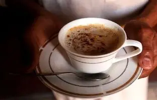 ارتباط نوشیدن بیش از ۳ فنجان قهوه در روز با خطر نارسایی کلیه