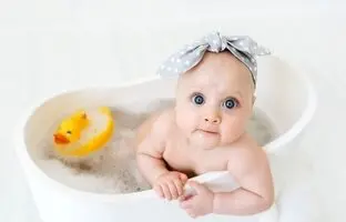 راهنمای خرید بهترین شامپو بچه های خارجی و اصل