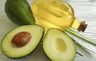 آیا چربی موجود در آووکادو مفید است؟