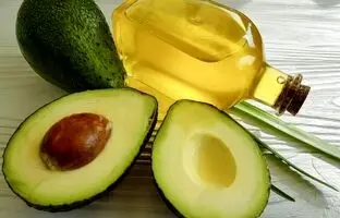 آیا چربی موجود در آووکادو مفید است؟