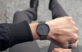 ساعت گوشی خود را اینگونه تنظیم کنید