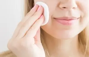 بهترین تونرهای مناسب پوست خشک