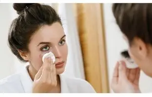 راهنمای خرید بهترین پاک کننده آرایش چشم