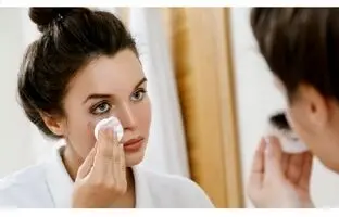 راهنمای خرید بهترین پاک کننده آرایش چشم