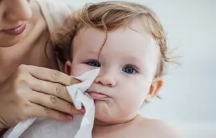 کدام مارک دستمال مرطوب کودک بهتر است؟
