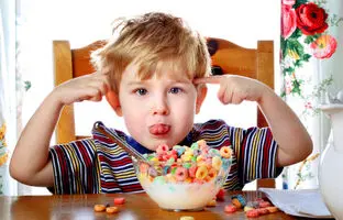 بهترین غذاها برای کودکان بیش‌فعال