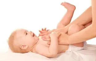 بهترین روغن بچه برای ماساژ بدن نوزاد