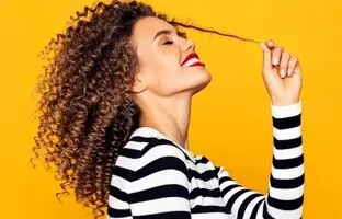 بهترین ماسک مو برای موهای مجعد و فر