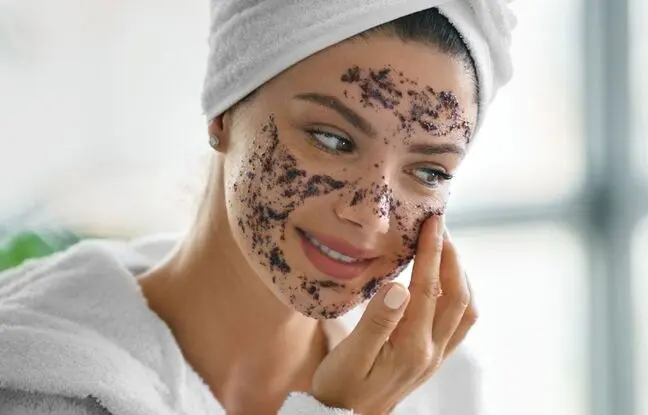 بهترین کرم های لایه بردار برای پوست خشک