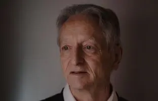پدرخوانده هوش مصنوعی چرا از مخلوق خود می‌ترسد؟