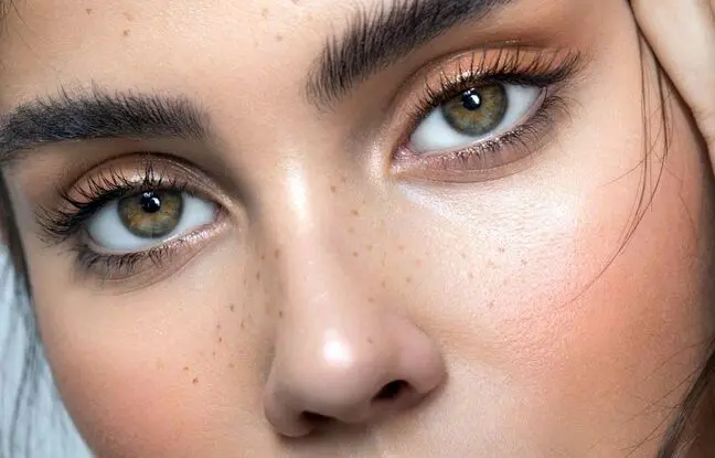 هفت تقویت کننده ابروی ارزان و پرطرفدار