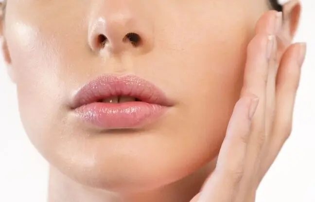 بهترین کرم های روشن کننده بدون پارابن