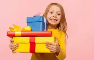 برای جشن پایان مدرسه کلاس اولی ها چه هدیه ای بگیریم؟